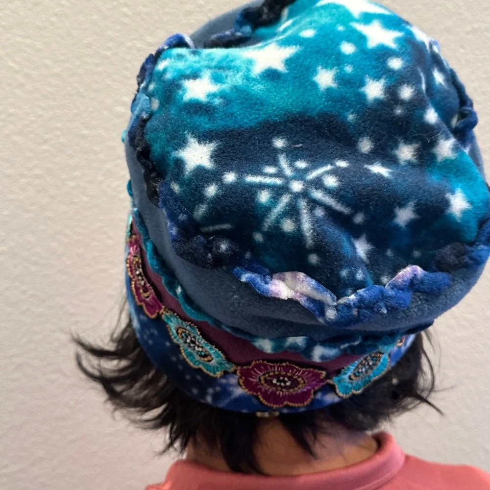 Bohemian Floral Embroidered Women's Hat - Picture 4 of 8